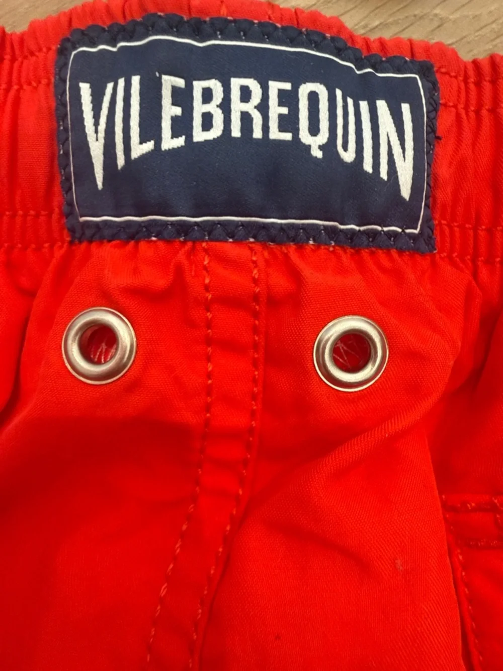 Boys Vilebrequin embroidered-logo drawstring swim shorts size 10 - Picture 7 of 8